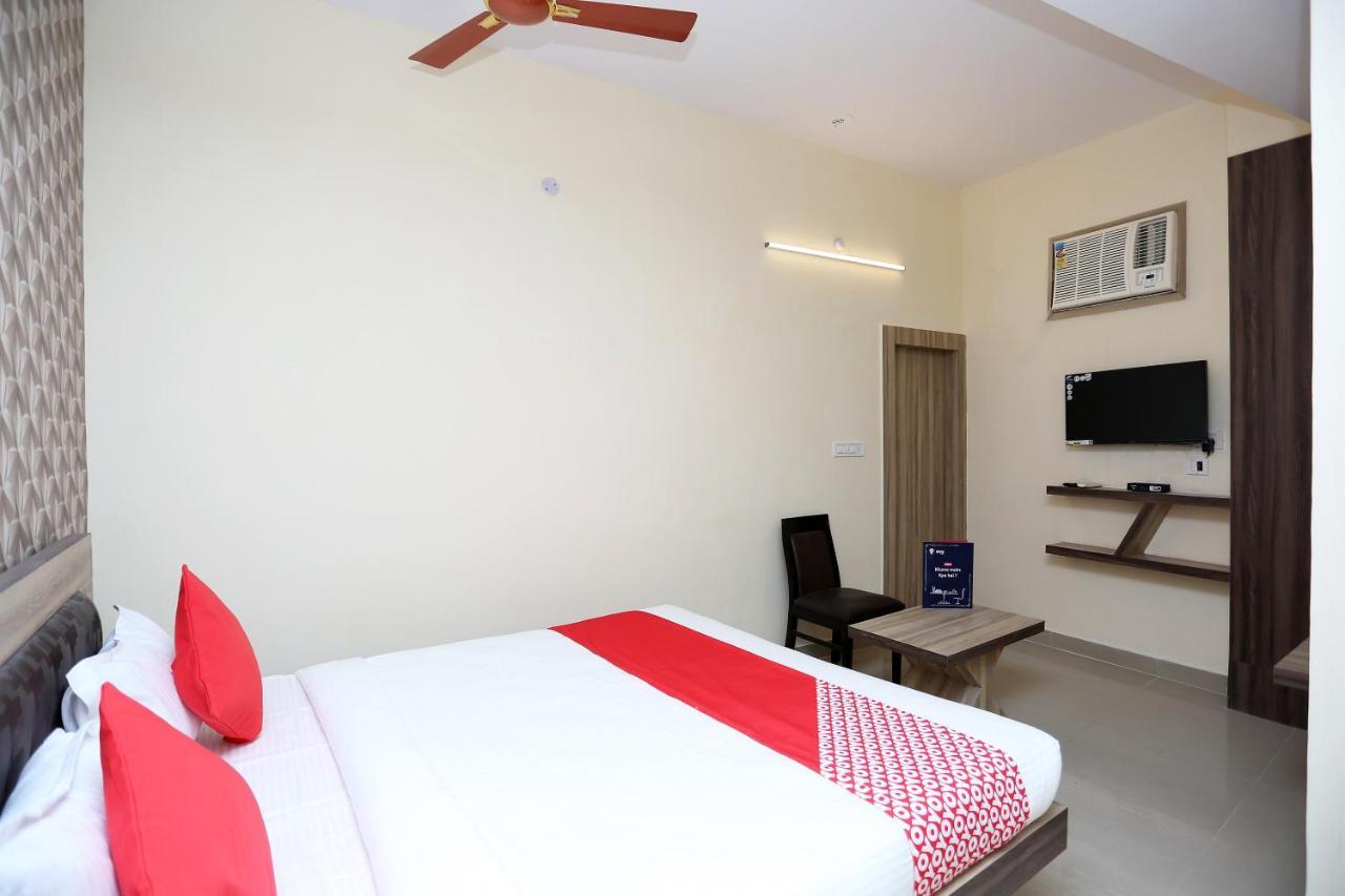 Oyo Flagship 11549 Crystal Inn Jamshedpur Eksteriør billede